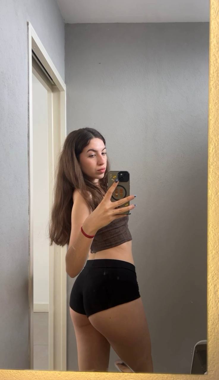 Amber in her underwear in Gazipur