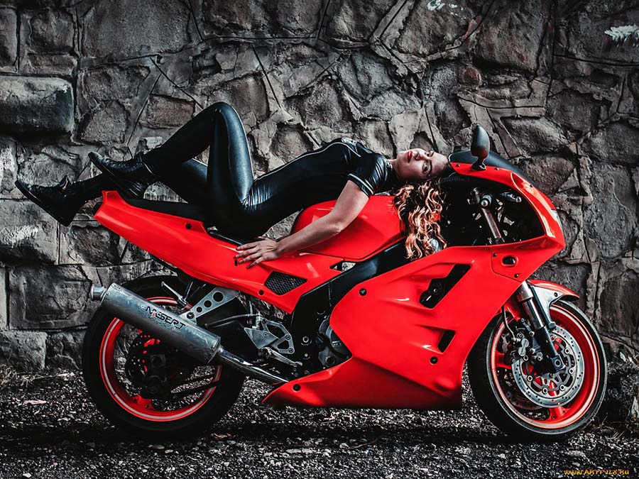 Beautiful girl Beautiful girls and motorcycles in Gazipur