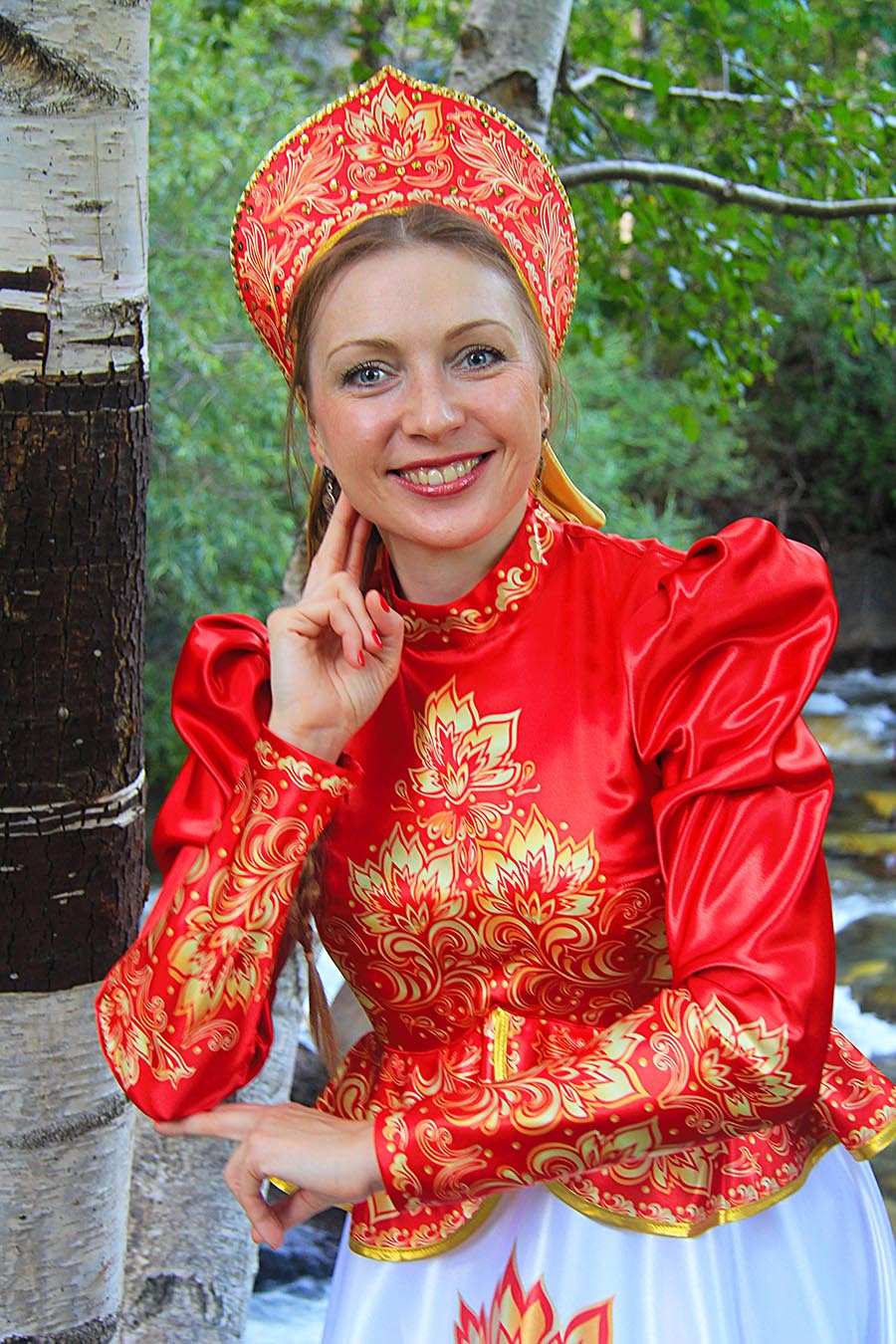 Women in Slavic costumes in Gazipur