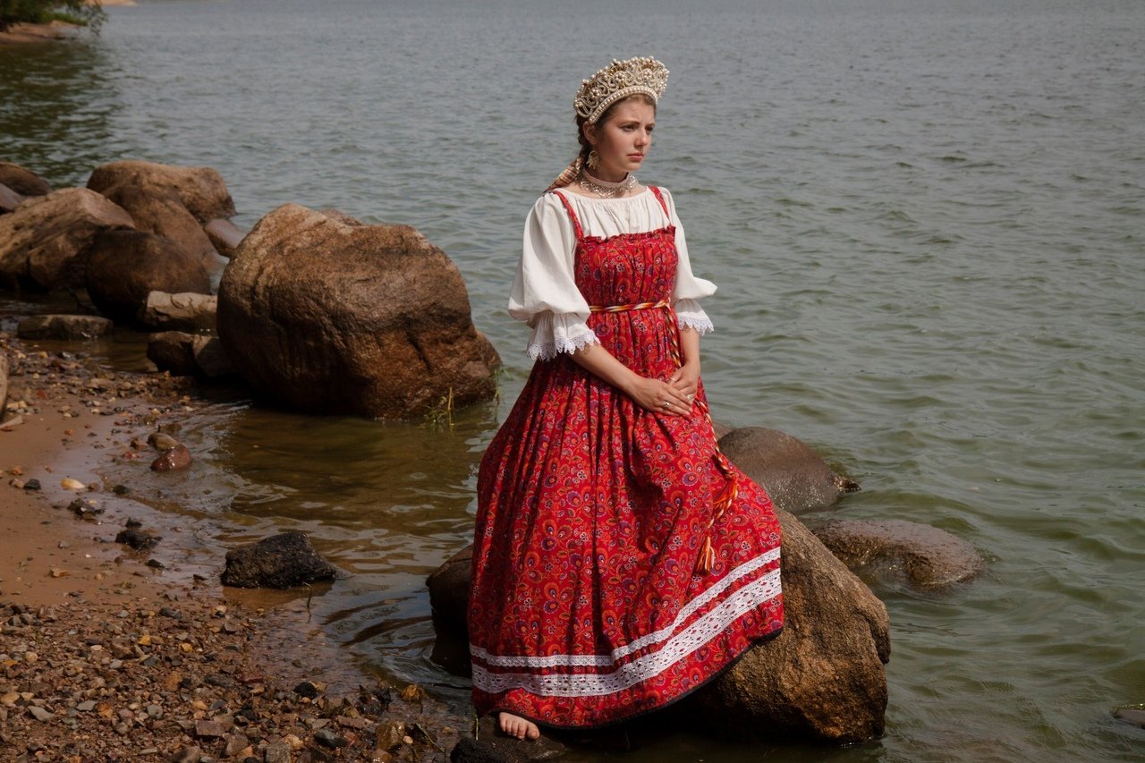 Women in Slavic costumes in Gazipur