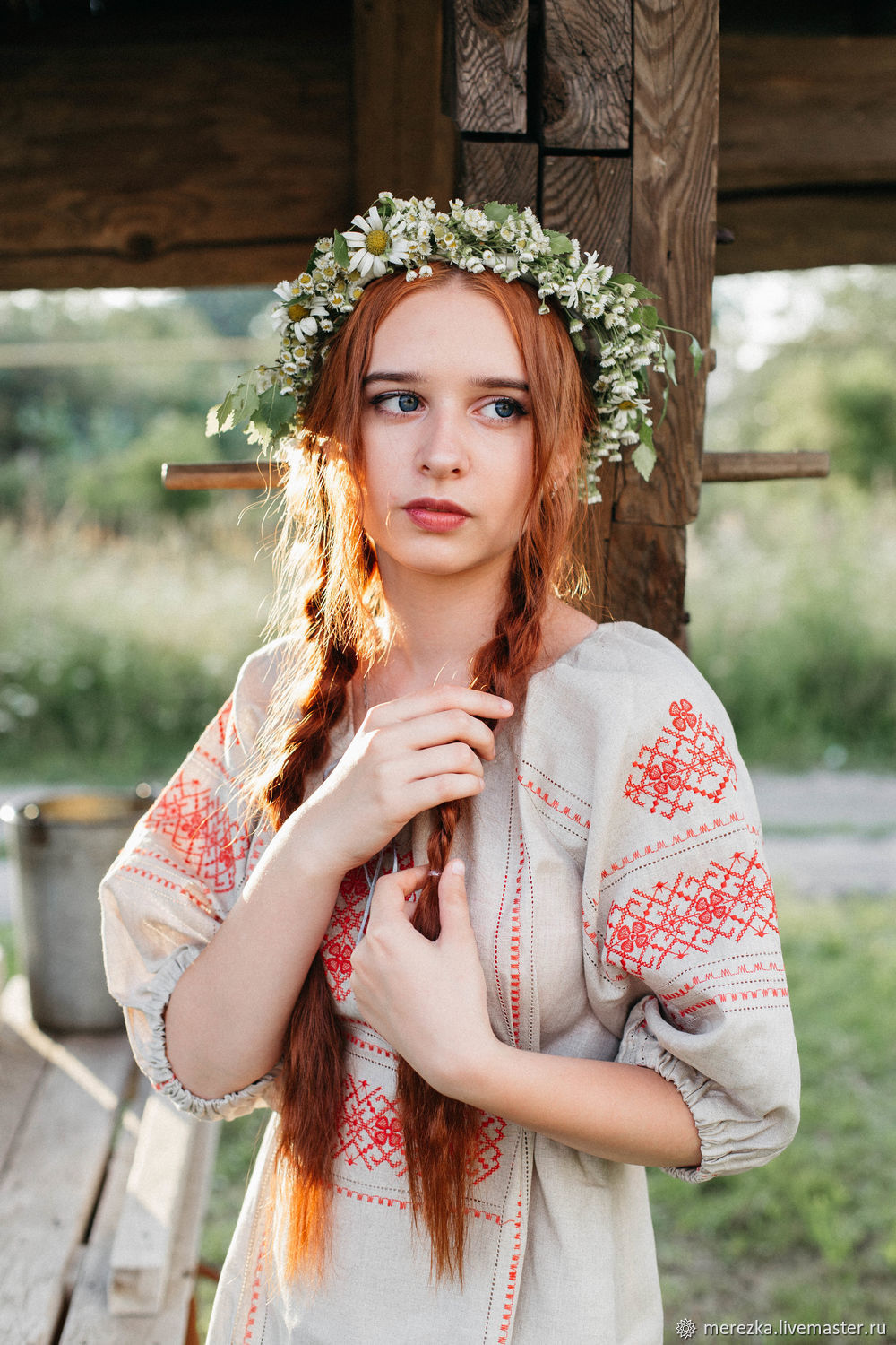 Girls in Slavic costumes in Gazipur