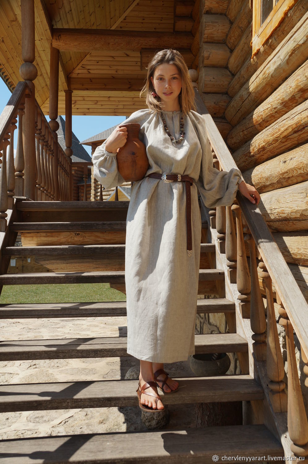 Girls in Slavic costumes in Gazipur